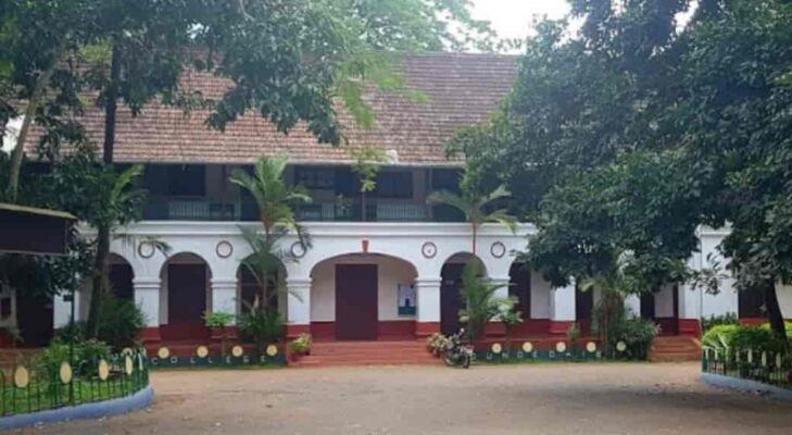 യൂണിയൻ തിരഞ്ഞെടുപ്പിനിടെ കോട്ടയം സി.എം.എസ് കോളേജിൽ എസ്.എഫ്.ഐ-കെ.എസ്.യു സംഘർഷം